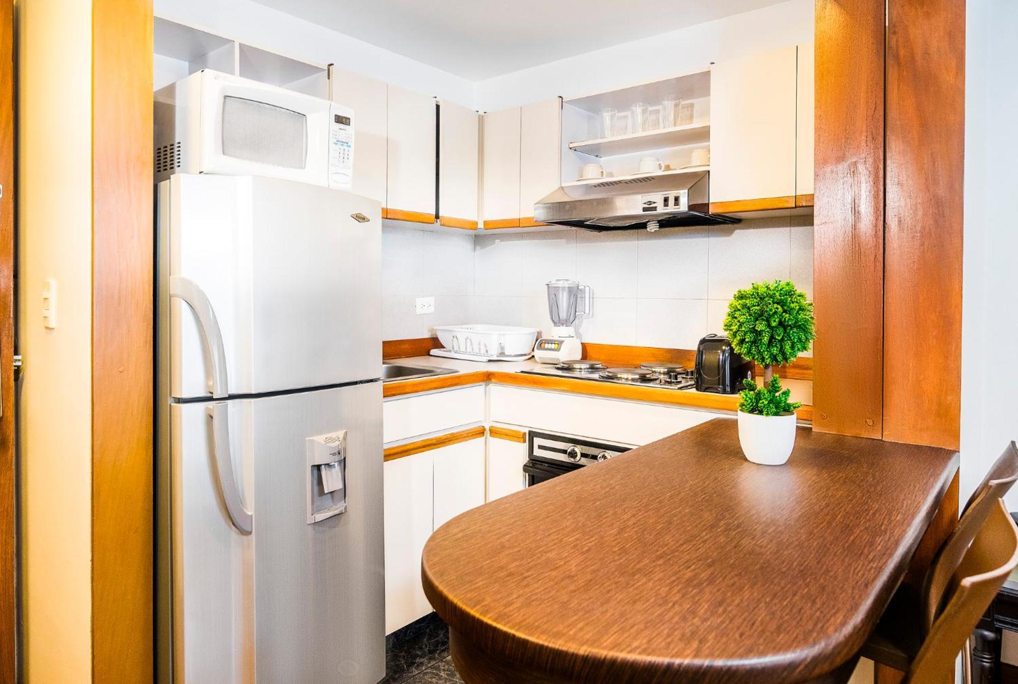 Lloyds Apartasuites Parque 93 Богота Екстер'єр фото