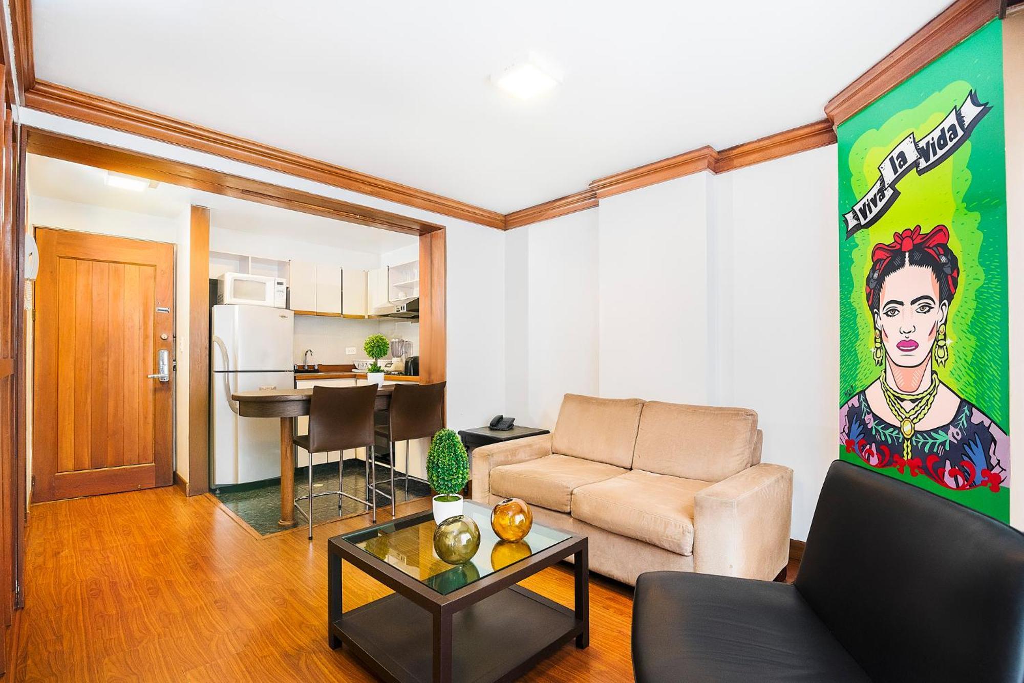 Lloyds Apartasuites Parque 93 Богота Екстер'єр фото