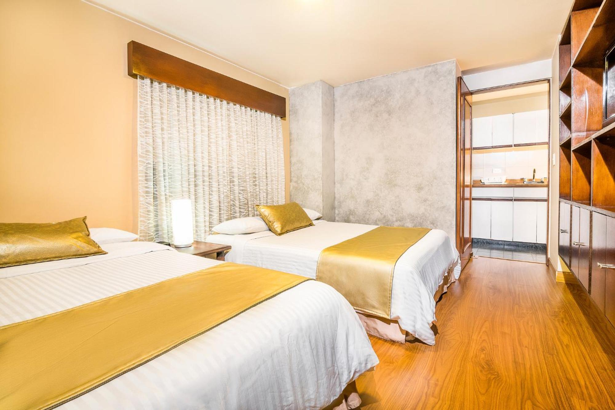 Lloyds Apartasuites Parque 93 Богота Екстер'єр фото