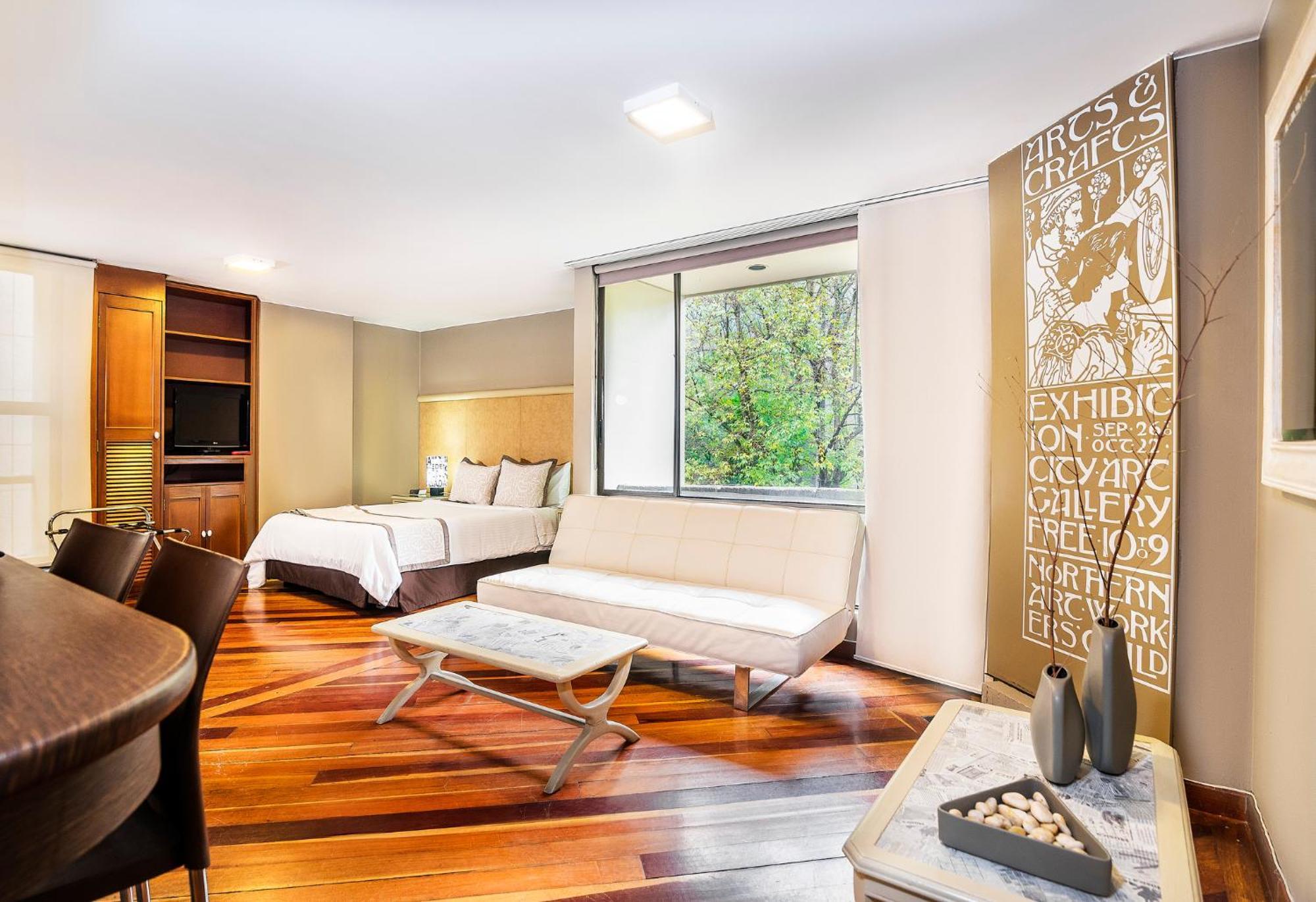 Lloyds Apartasuites Parque 93 Богота Екстер'єр фото