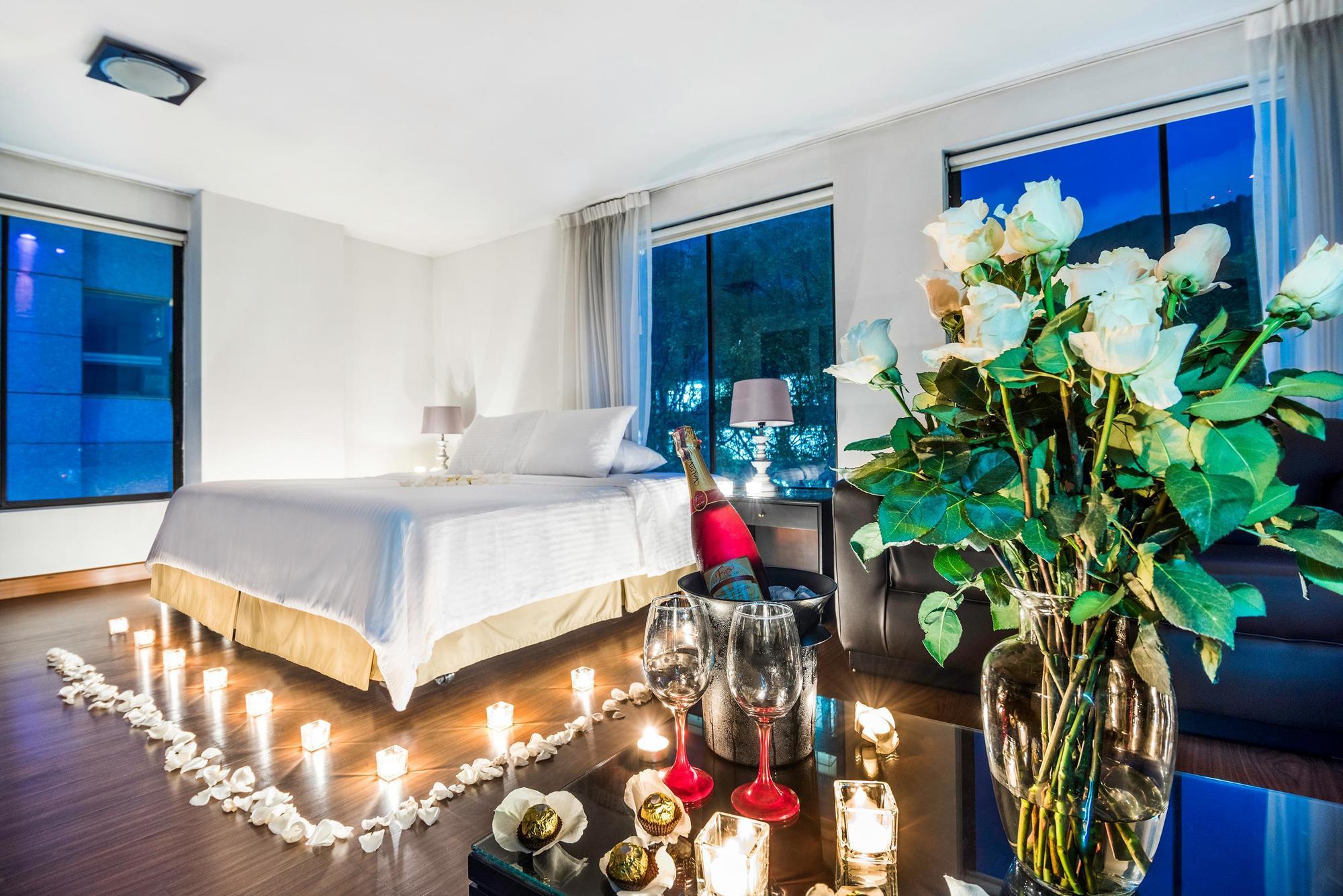 Lloyds Apartasuites Parque 93 Богота Екстер'єр фото