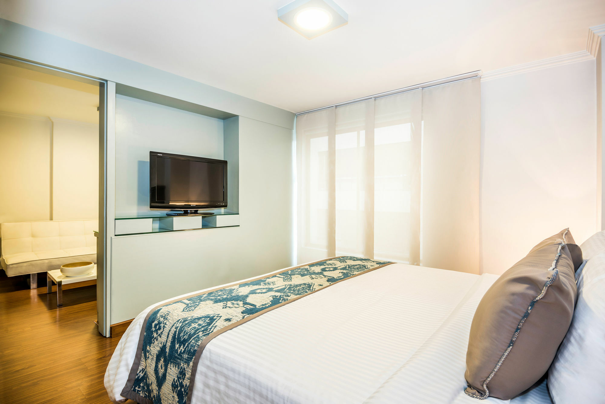 Lloyds Apartasuites Parque 93 Богота Екстер'єр фото
