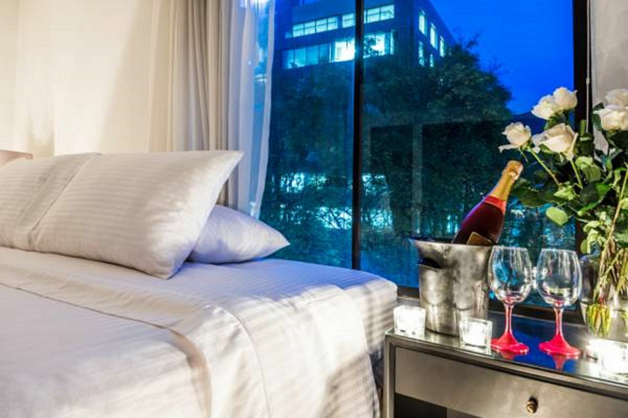 Lloyds Apartasuites Parque 93 Богота Екстер'єр фото